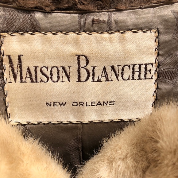 1950s Vintage Milk Chocolate Broadtail Jacket with Palomino Mink Fur Collar - Picture 6 of 16